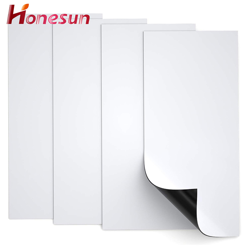 0.3mm 0.4mm 0.5mm 1mm Flexible Adhesive Magnetic Sheets Rubber Magnet with Pvc for Printing